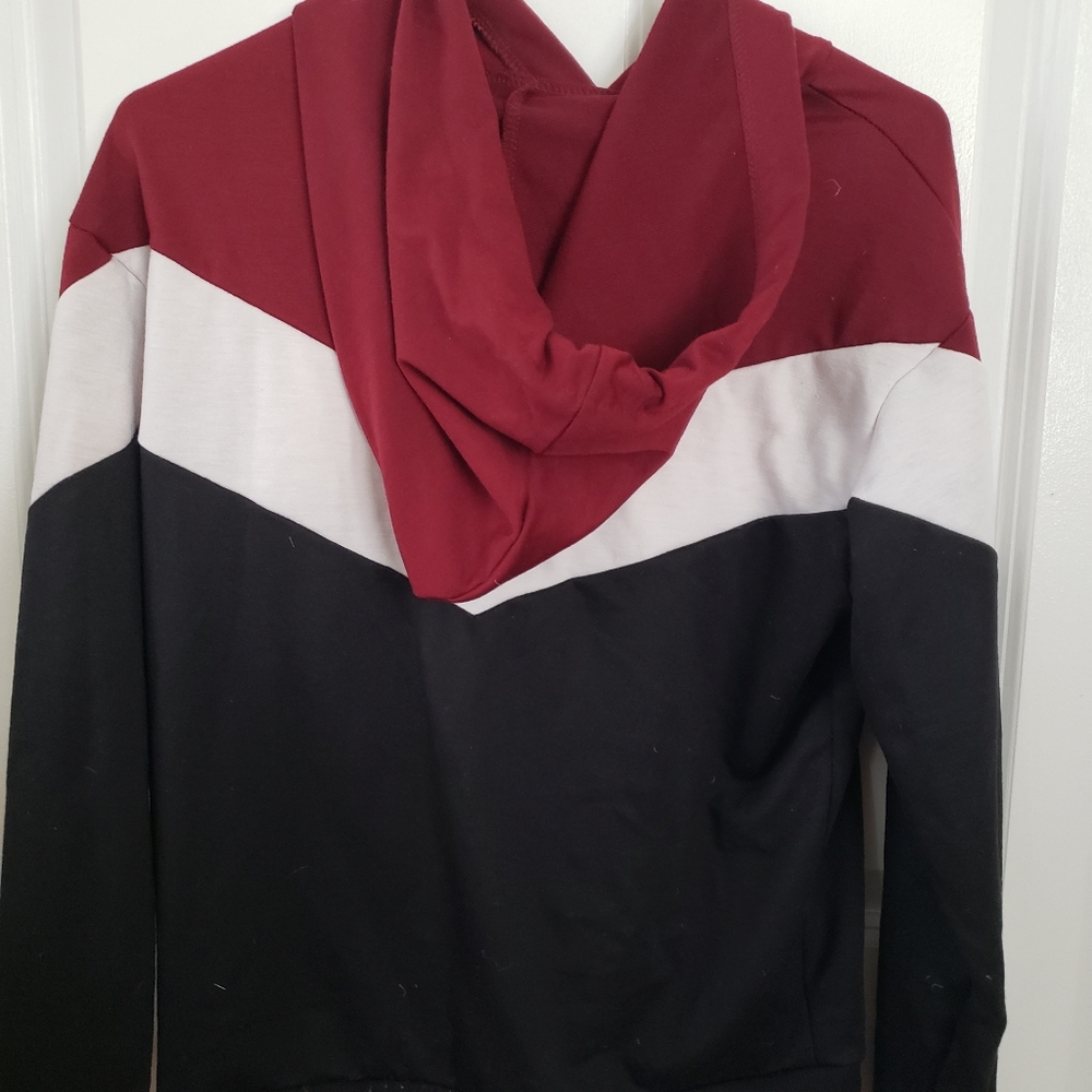 Sweater - Picture 2 of 3
